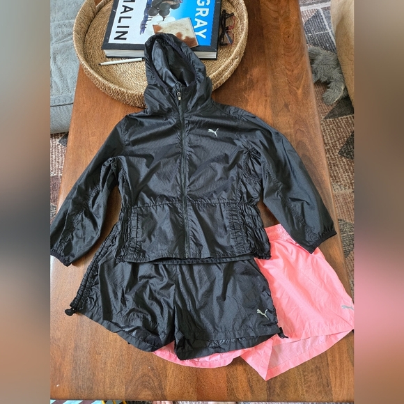 Puma Black Athletic Jacket and two pair shorts - Picture 1 of 14